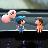 Rollin' Romance: Amorifyme Autopaar-Glück